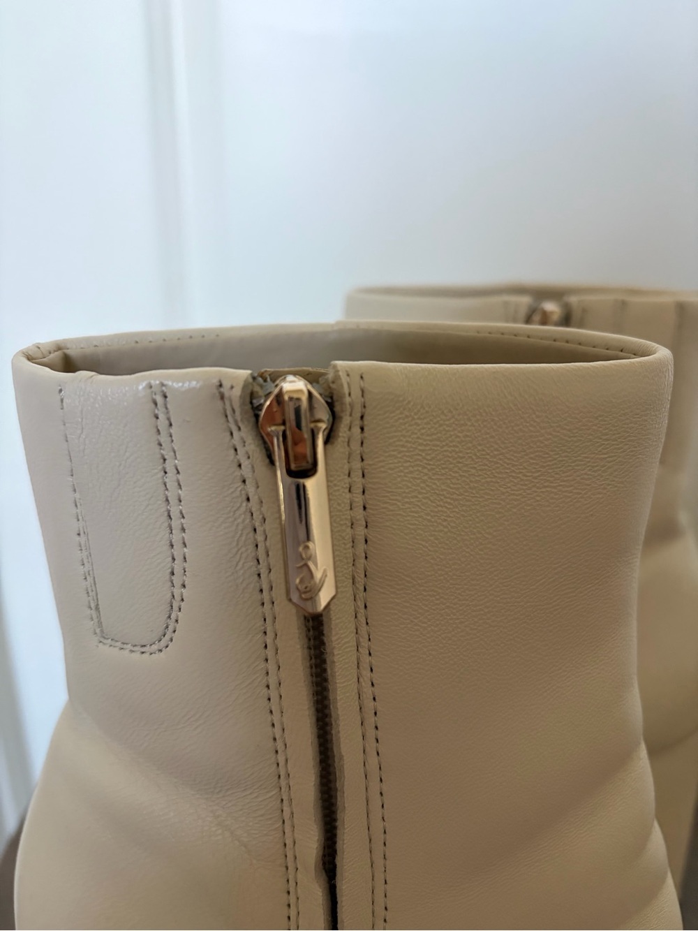 SAM EDELMAN - Daria Block Booties - Picture 8 of 16